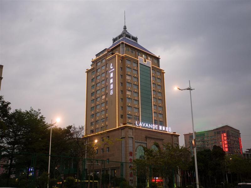 Lavande Hotel Dongguan Houjie Convention Cente Shanmei subway station, China