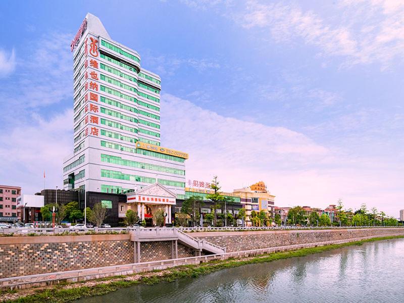 Vienna Hotel Dongguan Hengli Zhongshan Road, Hengli, China