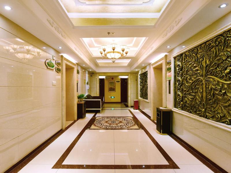 Vienna Hotel Shenzhen Railway station, Shenzhen, China