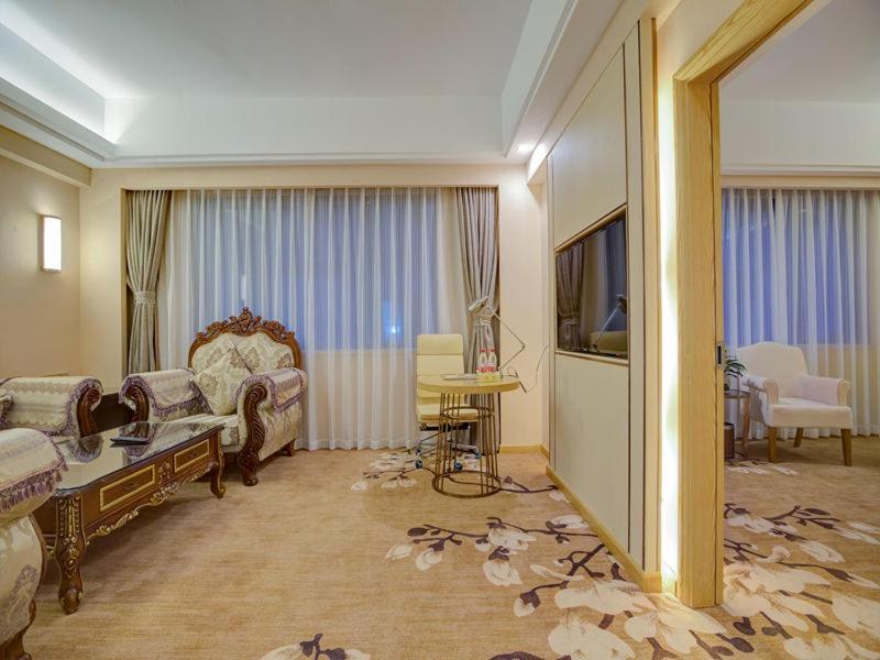 Vienna Hotel Nanning Changhu Road, Китай