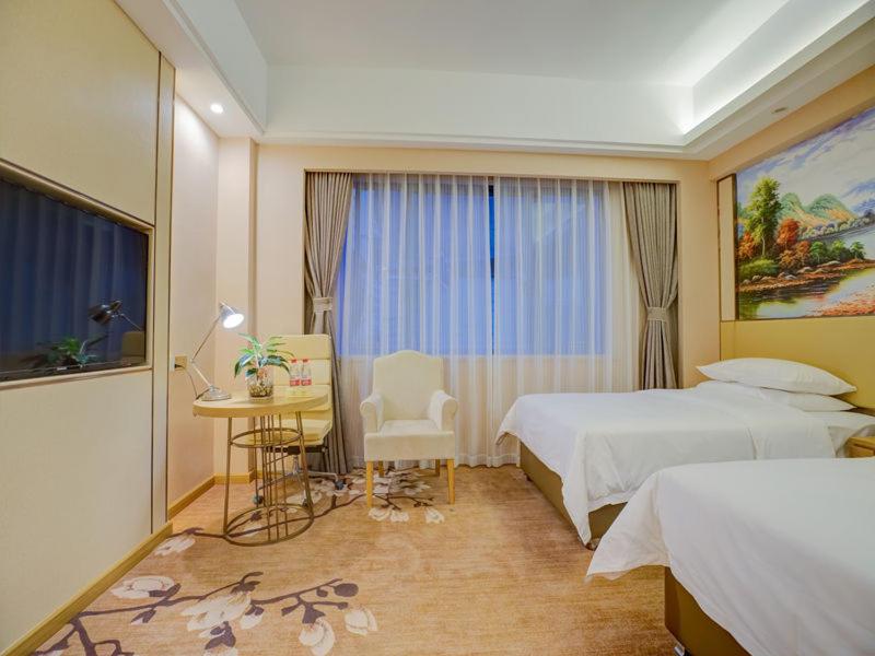 Vienna Hotel Nanning Changhu Road, Nanning, China