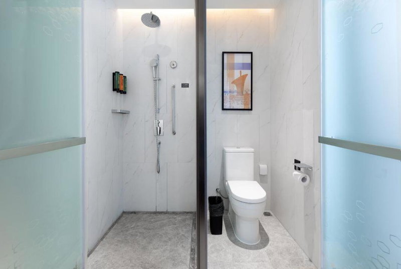 Hampton by Hilton Wuhan High-Speed Railway Station, Qingshan, China