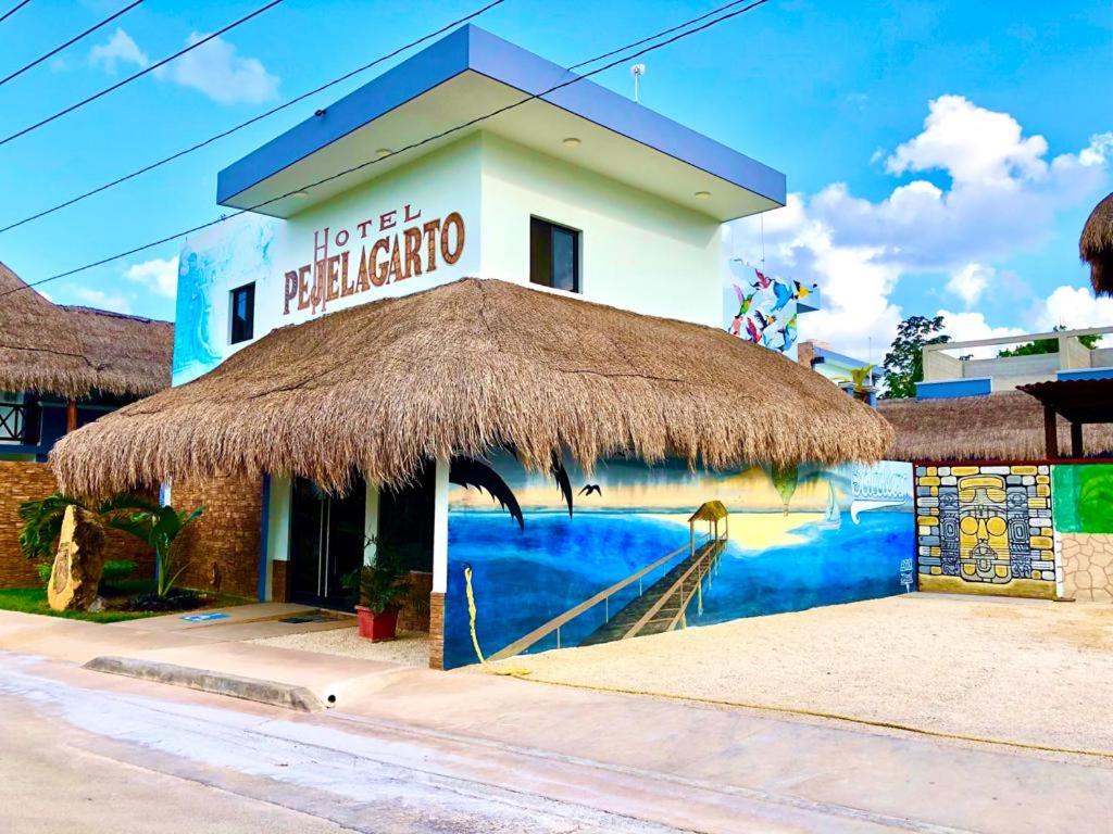 Hotel Pejelagarto, Mexico