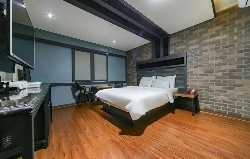 Changwon Masan Hotel BNB, Changwon, South Korea