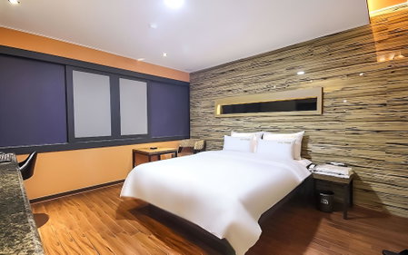 Changwon Masan Hotel BNB, Changwon, South Korea