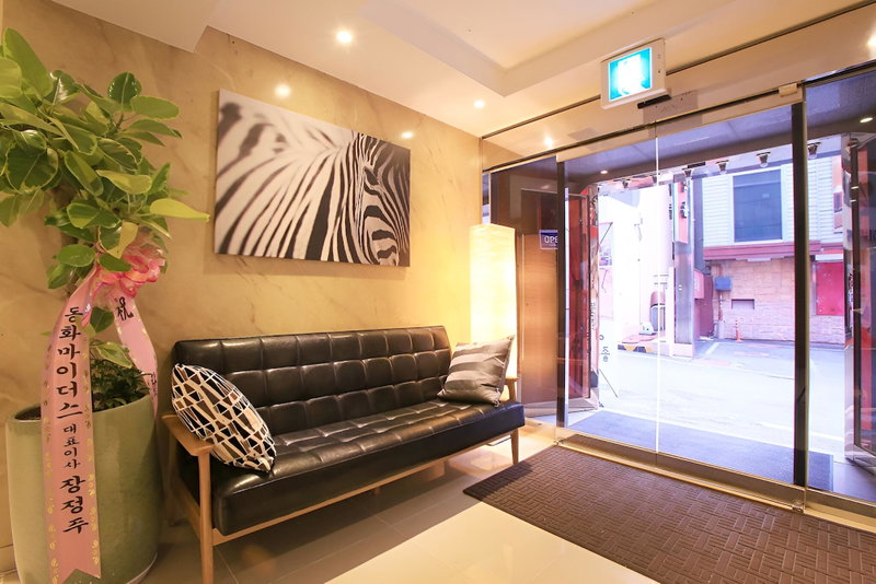 Sinchon Rui, Seoul, South Korea