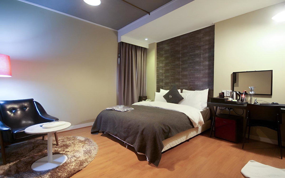 Ulsan Junggu JB Design Hotel, South Korea