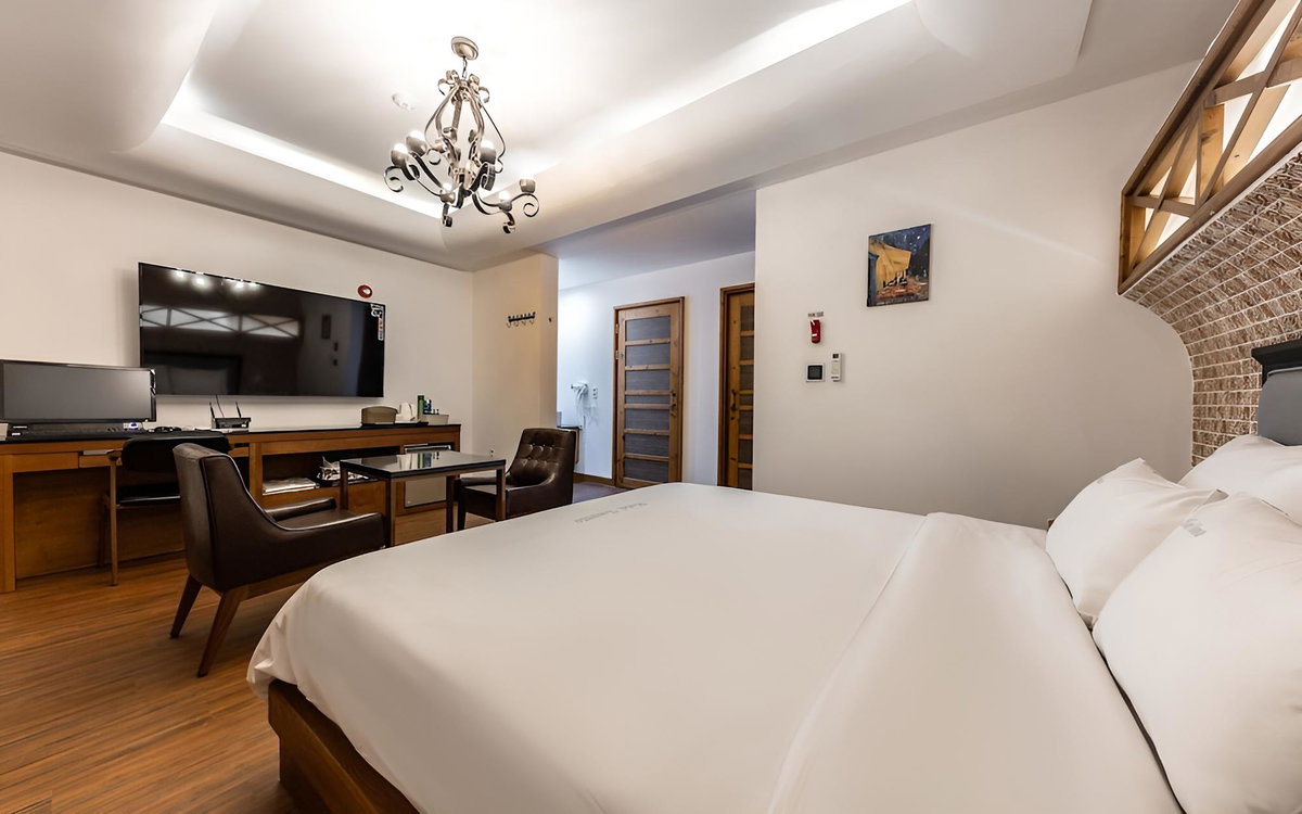 Hotel · Chungju Toronto Hotel, Chungju