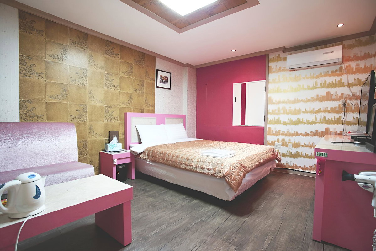 Pocheon Seokwa Motel, South Korea