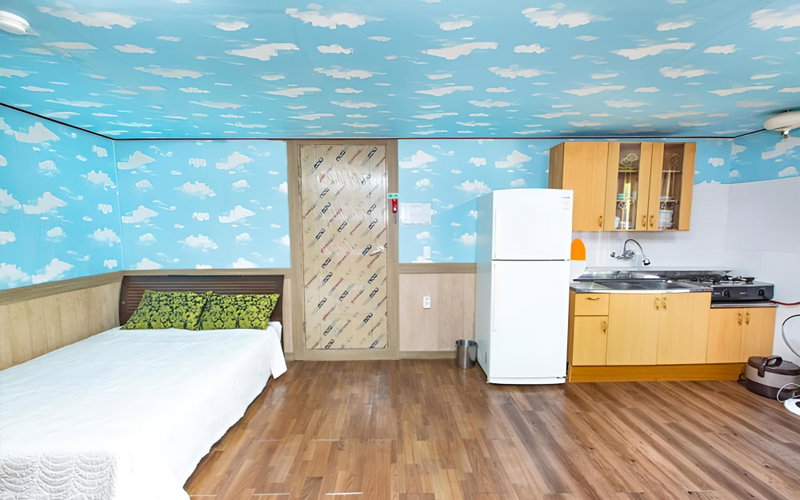 Taean Shinjindo Beach Condo Motel, Taean, South Korea