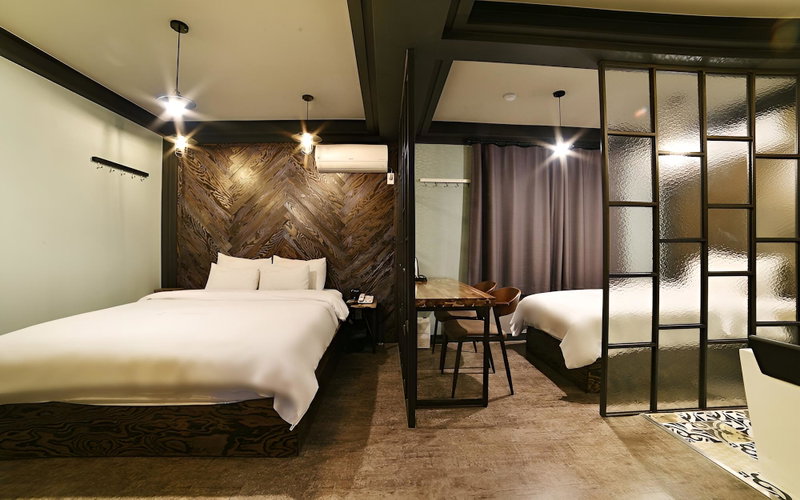 Yeosu 1st Avenue Hotel, Yeosu, South Korea