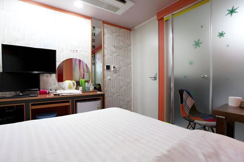 Wangsimni Hyeondae Motel, Seoul, South Korea