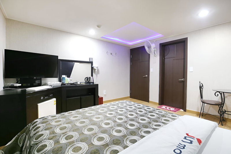 Hongsung Jun, Hongseong, South Korea