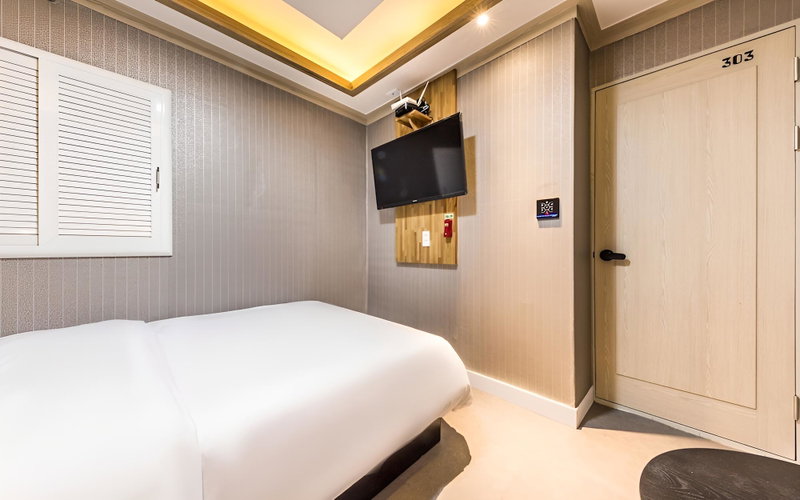 Yongsan Sharp Hotel, Seoul, South Korea