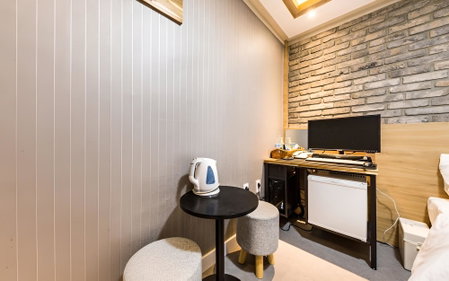 Yongsan Sharp Hotel, Seoul, South Korea