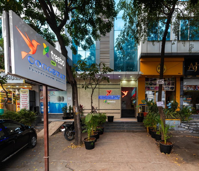 Treebo Cocostay, Hadapsar, Pune, India