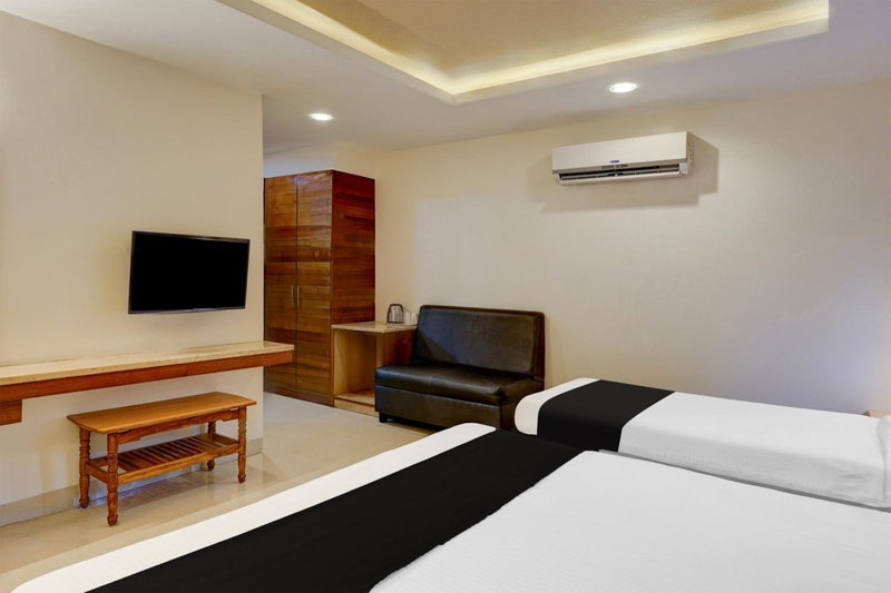 Super Townhouse Arcot Road Near Kauvery hospital, Chennai, India