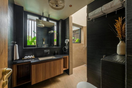 Lindsay Manor VaNa 4BHK Private Pool 1KM Beach, Vagator, India