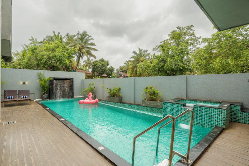 Lindsay Manor VaNa 4BHK Private Pool 1KM Beach, Vagator, India