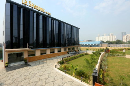 Le Seasons Park, Greater Noida, India