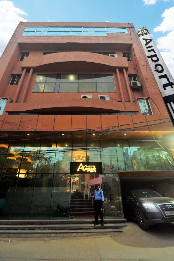 Airport Inn, Inde