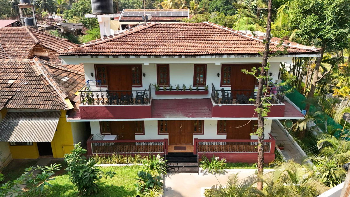 Villa Barbosa, 2 BHK Villa & Luxury Rooms near Colva, Sernabatim, Benaulim Beach, India