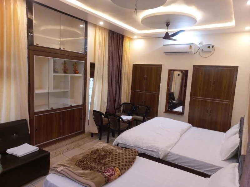 Kalash Guest House, Ayodhya, India