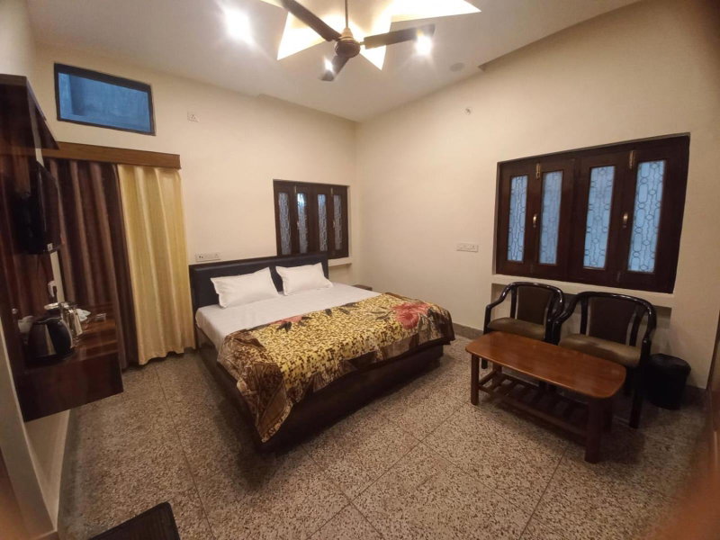 Kalash Guest House, Ayodhya, India