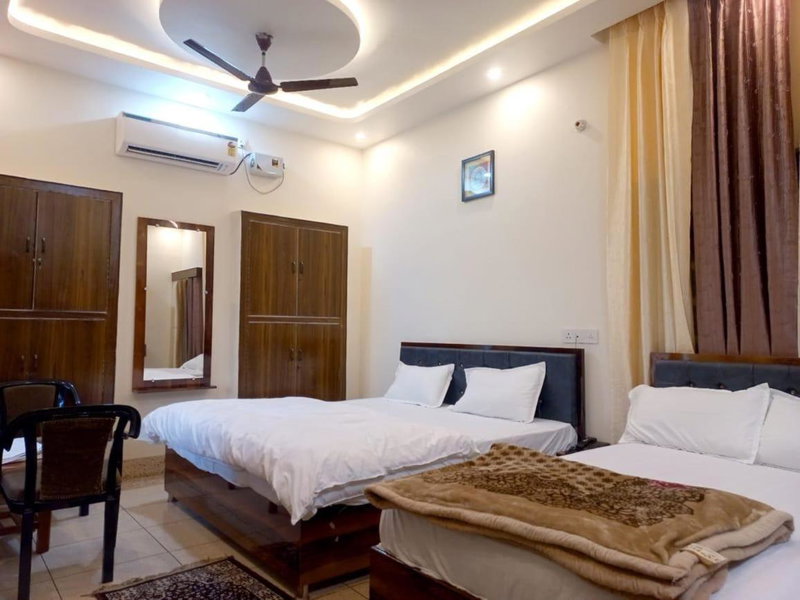 Kalash Guest House, Ayodhya, India
