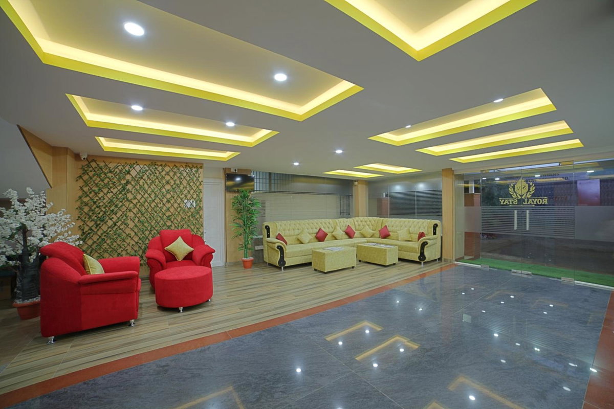 SM Royal Suites - Hotel near Kempegowda international Airport Bangalore, India