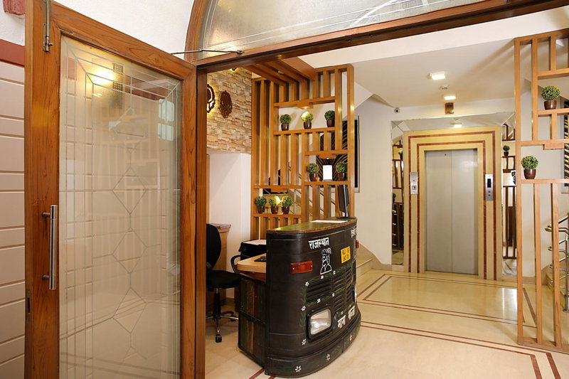 Ahuja Residency DLF Phase 2, Gurgaon, India