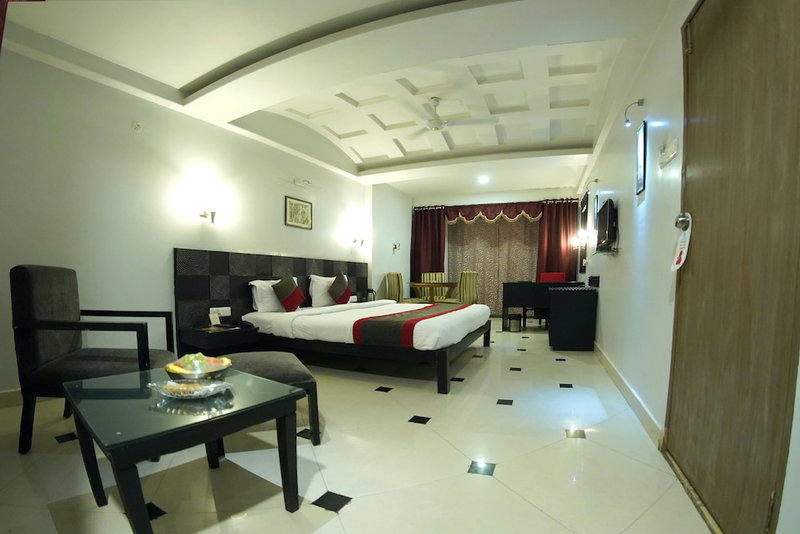 Hotel Venkatesh International, Raipur, India