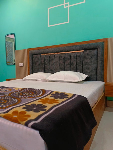 Grihalaxmi Paying Guest House, Varanasi, India