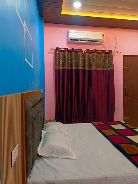 Grihalaxmi Paying Guest House, Varanasi, India