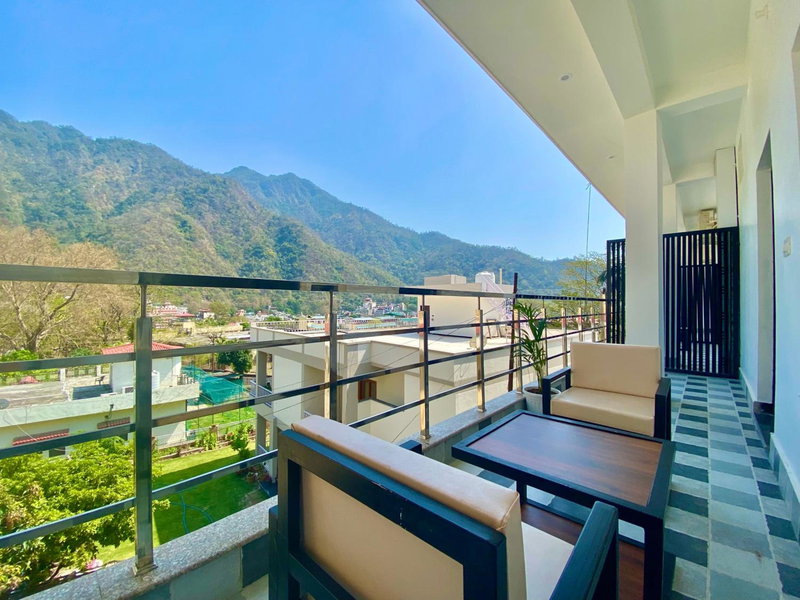 Hotel Wraveler Inn Rishikesh, Rishīkesh, India