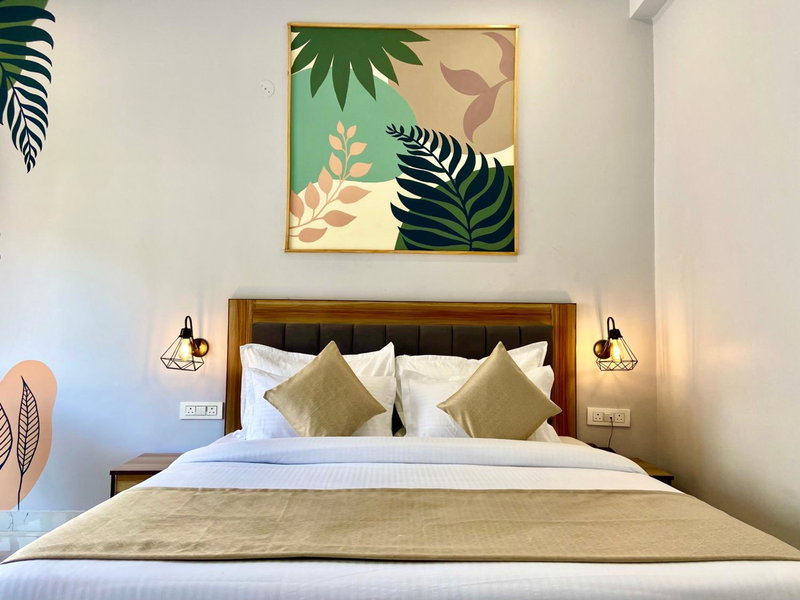 Hotel Wraveler Inn Rishikesh, Rishīkesh, India