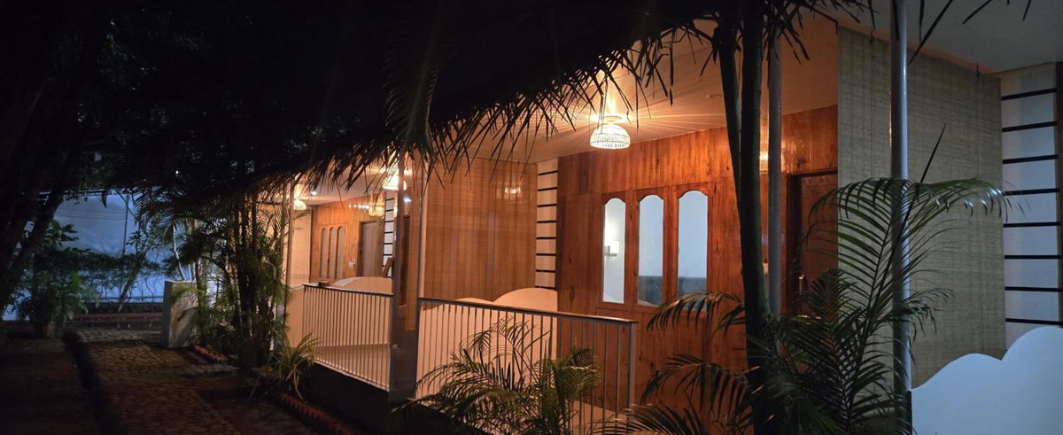Orange Sky Inn, India