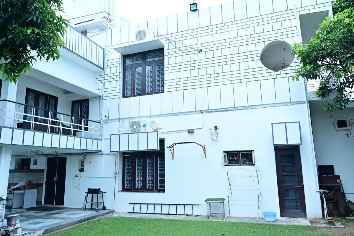 Dhairya's Villa Home Away From Home, India