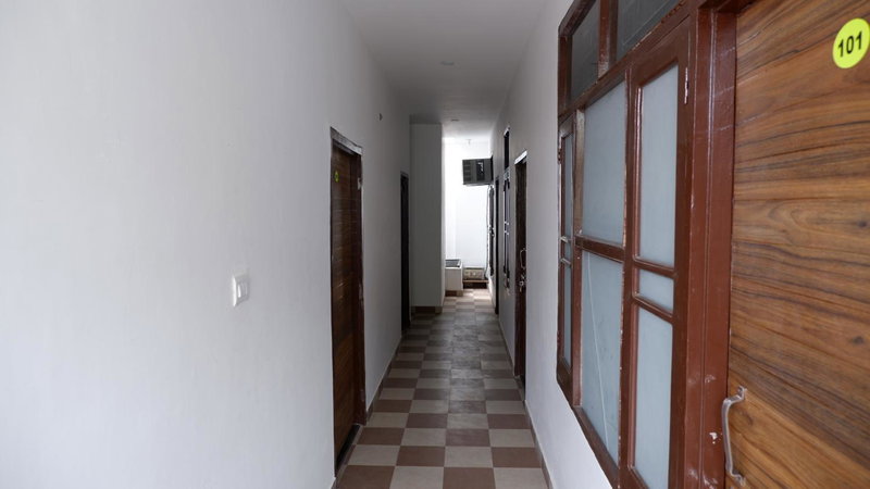 Saatvik Homestay with Free Pickup & Drop for Vaishno Devi Yatra, Katra, India