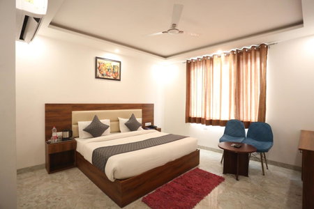 Hotel De Clark Luxury Airport Hotel near Delhi IGI Airport T3 with Free WiFi & 24x7 Check-in, New Delhi, India