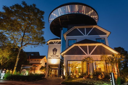 Hotel e Restaurante GIRATÓRIO RF Vision - A melhor vista 360 de Gramado, Gramado, Brazil