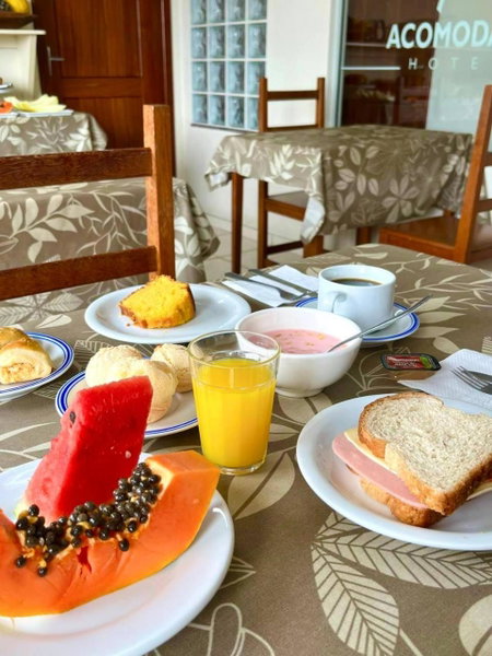 ACOMODARE HOTEL- SOB NOVA Direção, Tubarão, Brazil