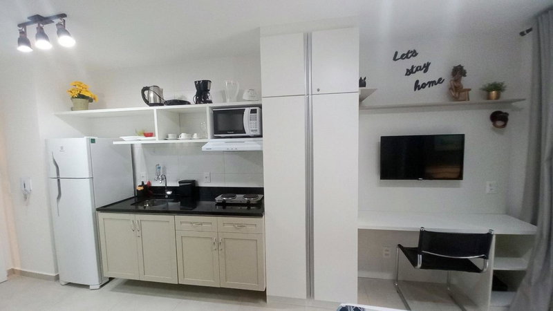 Studio Hub Vila Madalena, perto Metrô V. Madalena, Sao Paulo, Brazil