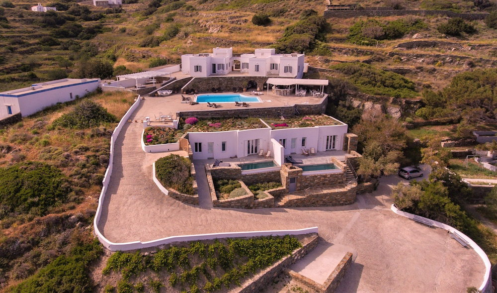 Pino di Loto Boutique Bed & Breakfast, Greece