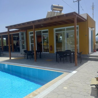 Manolis Studios, Kefalos, Greece