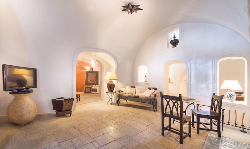 Heliophos Boutique Caves, Santorini, Greece
