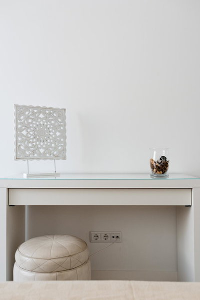 Light-Filled, Fully Renovated Apt near Belém, By TimeCooler, Lisbon, Portugal
