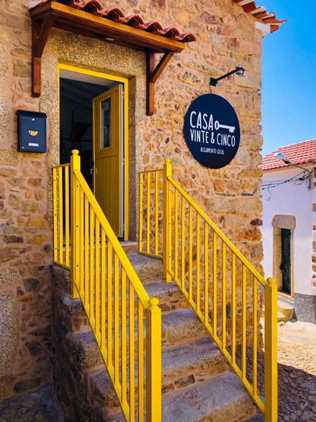 Casa Vinte & Cinco Alojamento Local, Penha Garcia, Portugal
