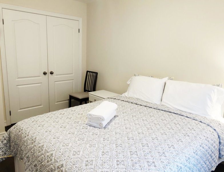 Home Pearl B&B, Niagara Falls, Canada