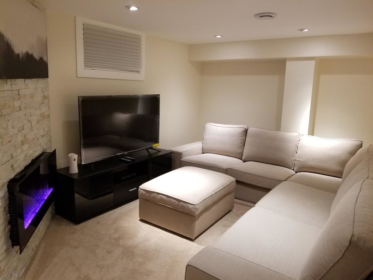 Hotel · Your perfect stay away from home, Winnipeg